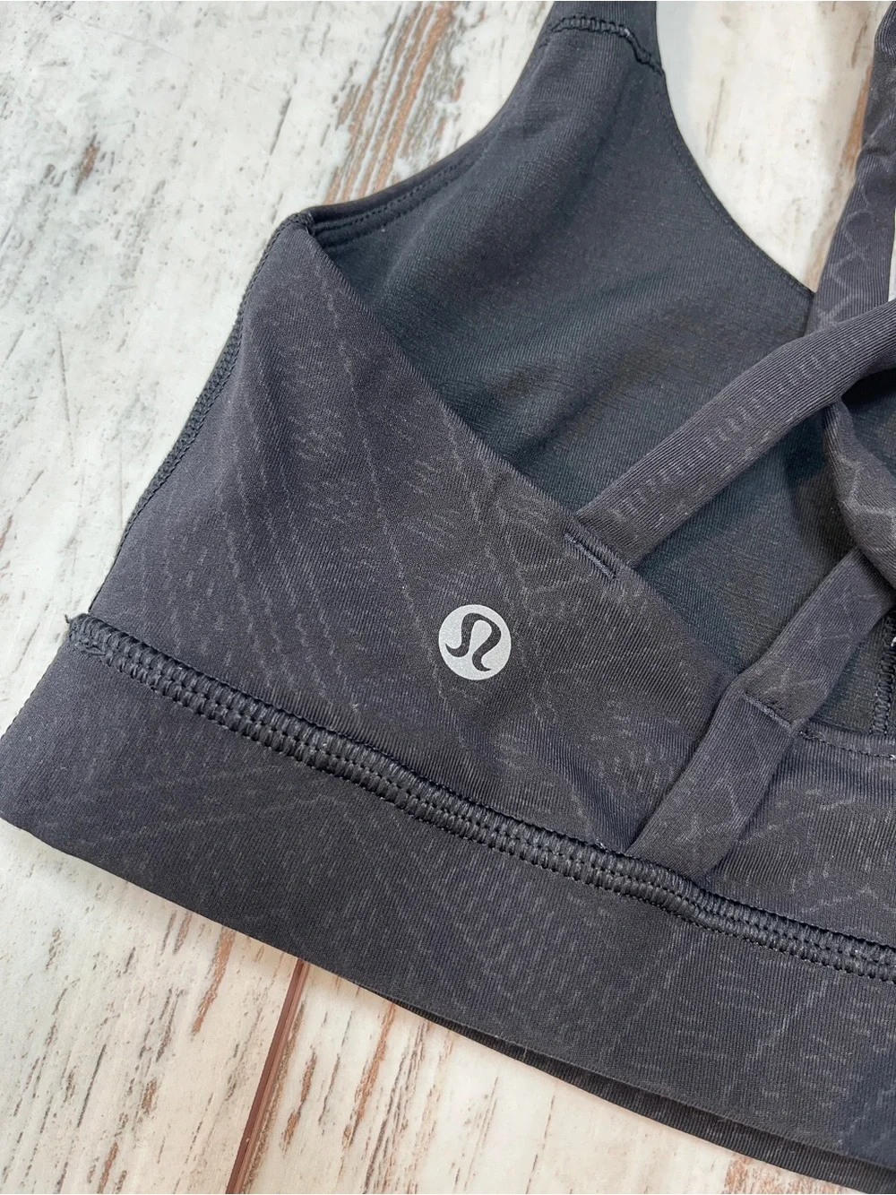 Lululemon Energy Bra Black Strappy Back Geometric Embossed Medium Support 4 - Picture 9 of 11